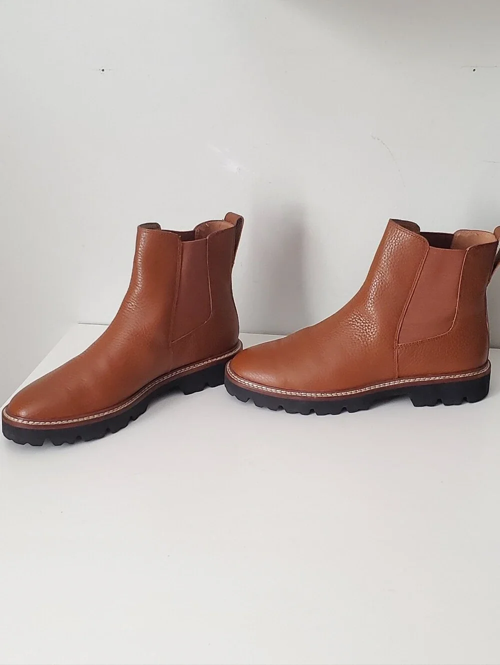 Madewell The Citywalk Lugsole Chelsea Leather Boots Size 9.5